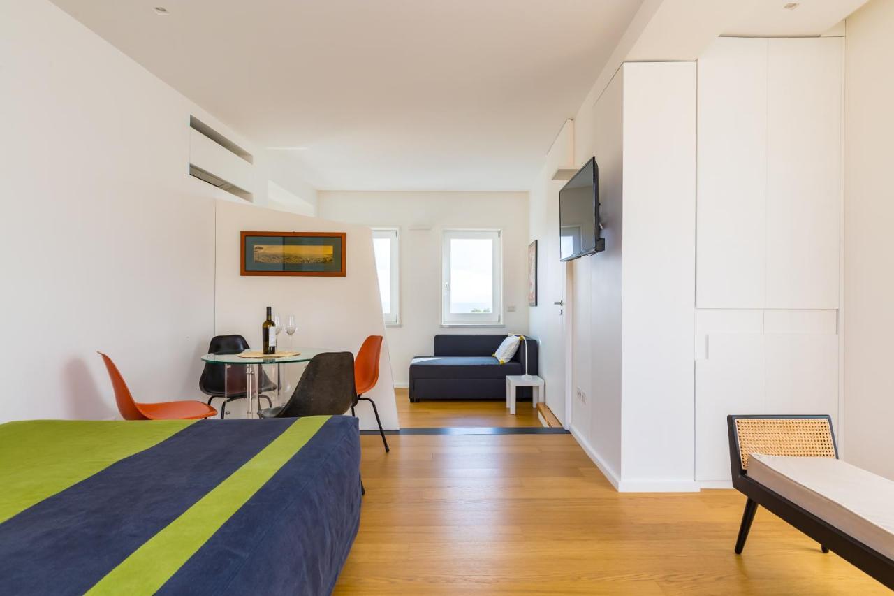 Seaview Terrace 360°& Elegant Loft Apartment Napoli Bagian luar foto