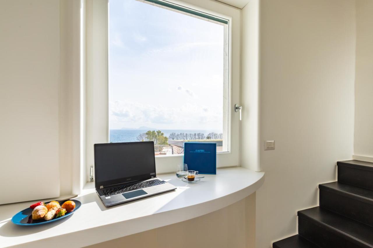 Seaview Terrace 360°& Elegant Loft Apartment Napoli Bagian luar foto