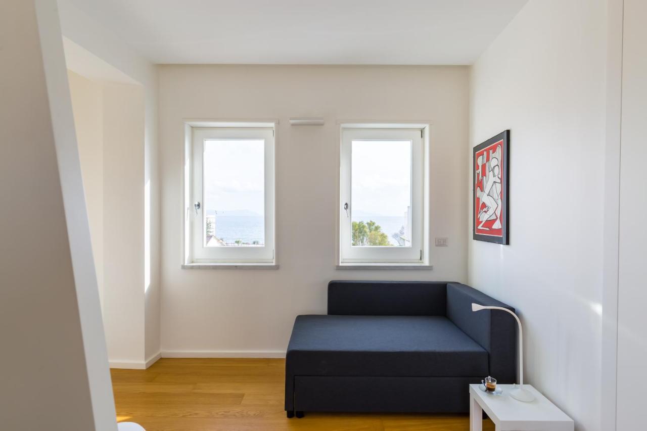 Seaview Terrace 360°& Elegant Loft Apartment Napoli Bagian luar foto