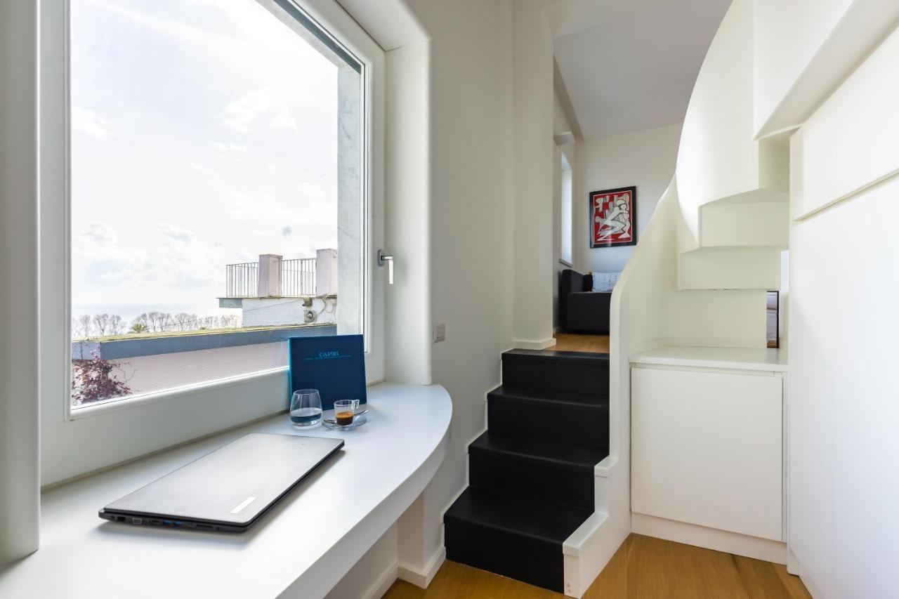 Seaview Terrace 360°& Elegant Loft Apartment Napoli Bagian luar foto